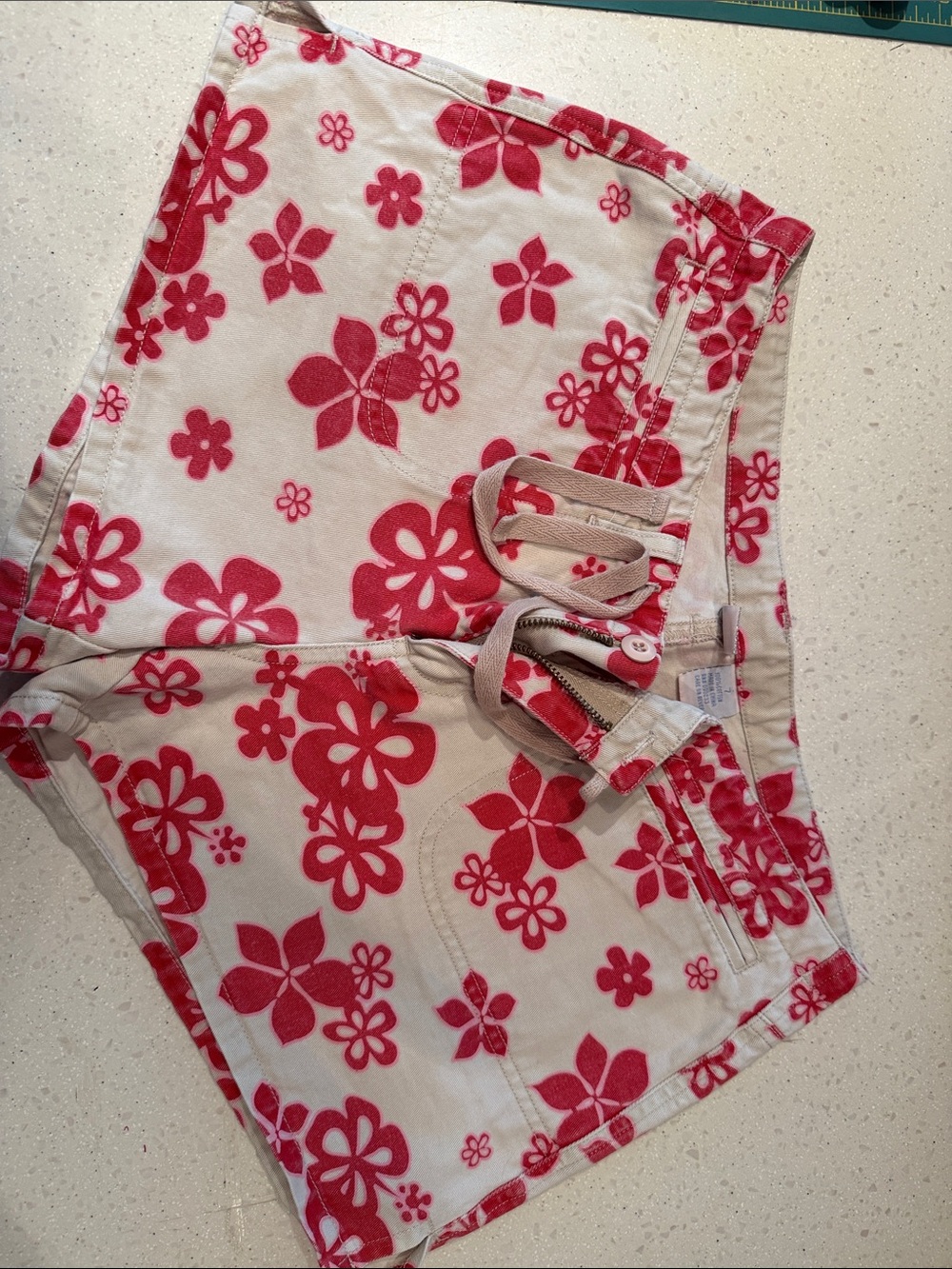 TILT Cream Shorts with Red Floral Print